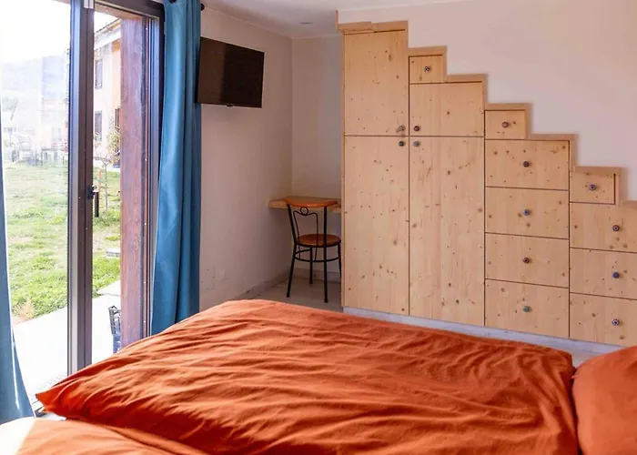 Semesterbostad Maison D'exception En Lisiere De Foret Avec Wifi Et Parking Aux Angles - Fr-1-295-215